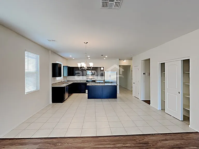 4610 E Fire Opal Ln — Photo 6
