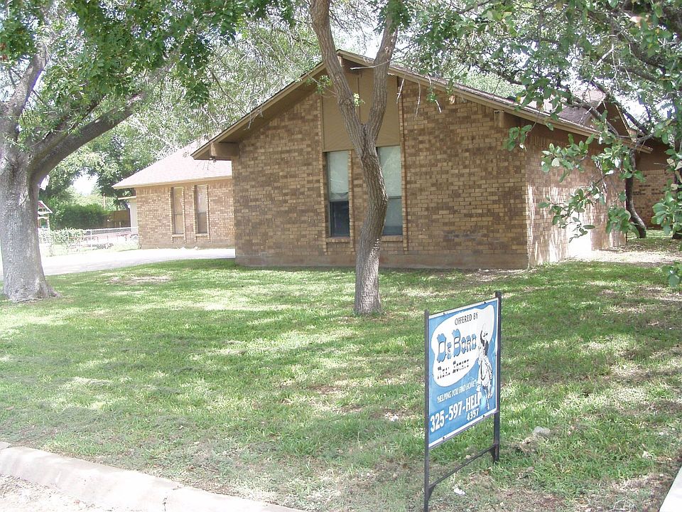 1st image of 1111 Live Oak St