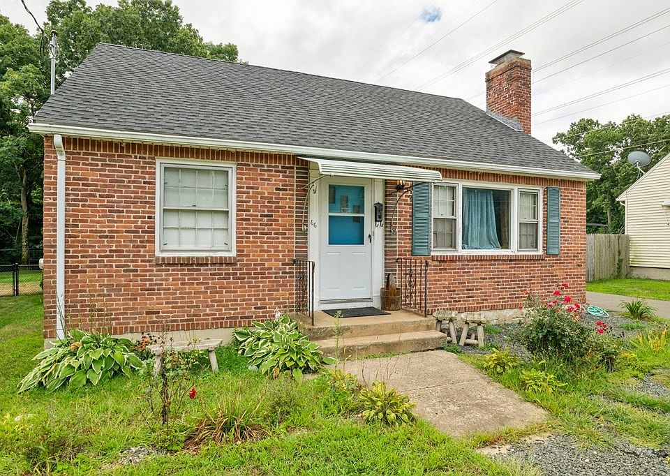 66 Clarence St, West Springfield, MA 01089 MLS 73036014 Zillow