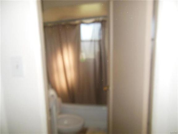 3rd image of 9874 Dennis Dr