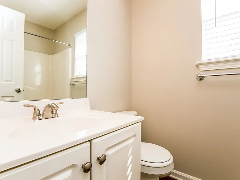 10115 Northwoods Forest Dr — Photo 13