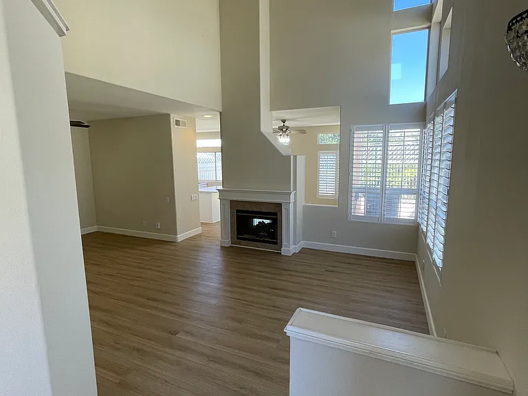906 S Flintridge Way — Photo 4