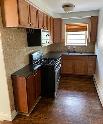 3rd image of 1715 W Estes Ave APT 2S