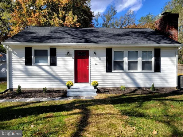 12816 Thompson Dr, Waldorf, MD 20602