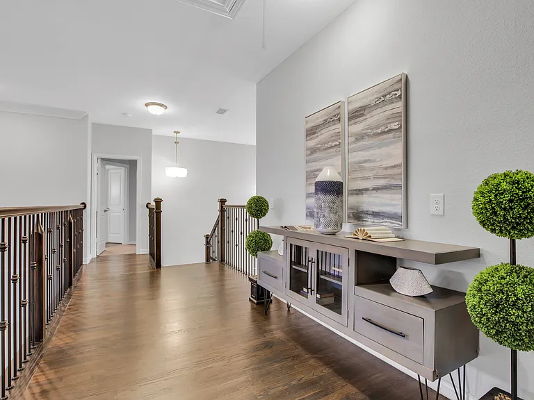 724 Orleans Dr — Photo 34
