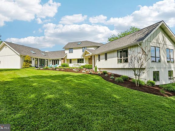 5th image of 989 Delchester Rd