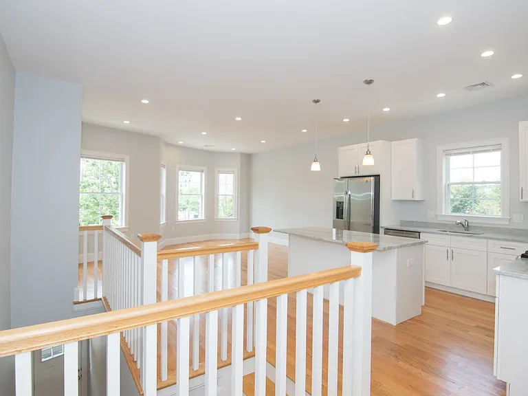 4 Islington St #4 — Photo 11