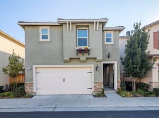 7018 N Harmony Dr, Fresno, CA