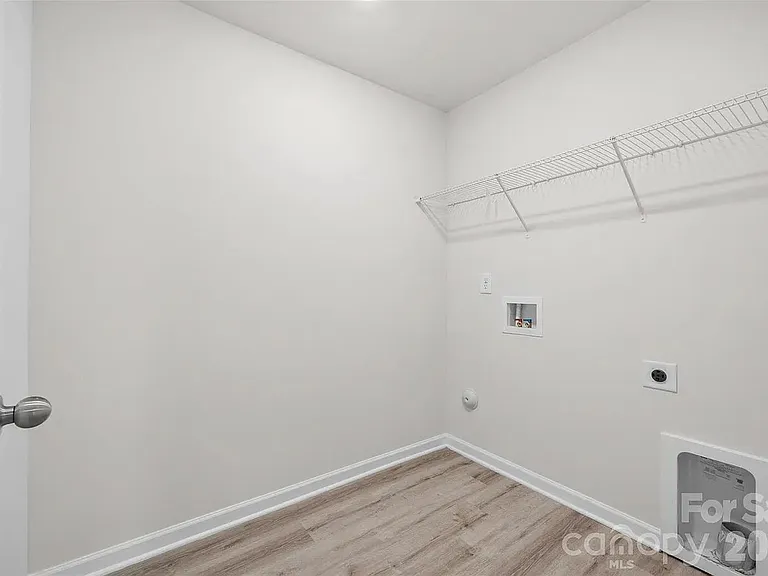7024 Maple Run Cir — Photo 20