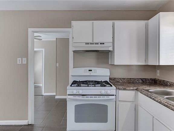 5th image of 1712 Piedmont Ave #B