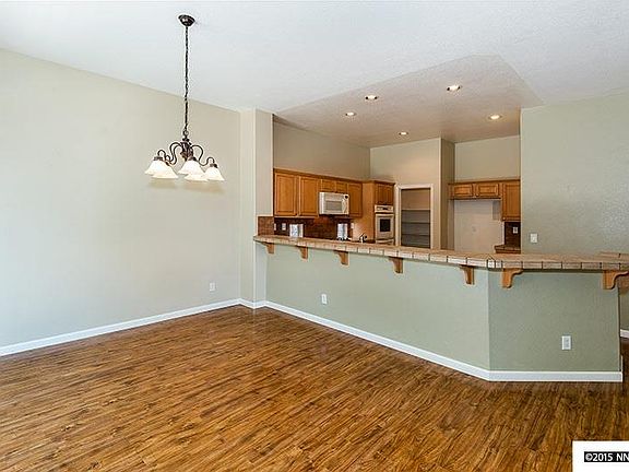 5th image of 6811 Talmedge Cir