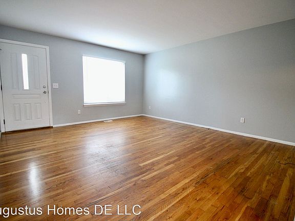 2nd image of 39283 Cheshire St