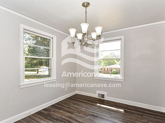 46521_005_dining_room_13871136.jpg
