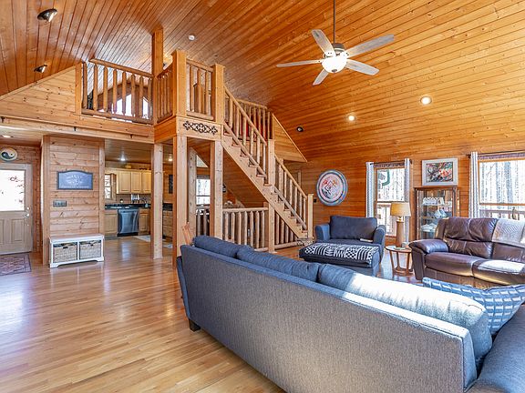18th image of 292 Log Cabin Ln