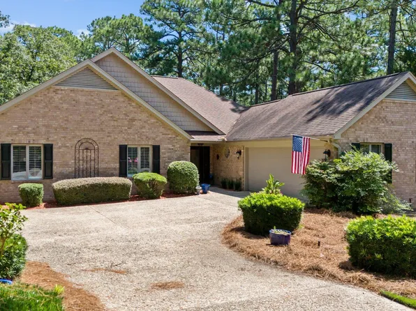 30 Doral Drive, Pinehurst, NC 28374