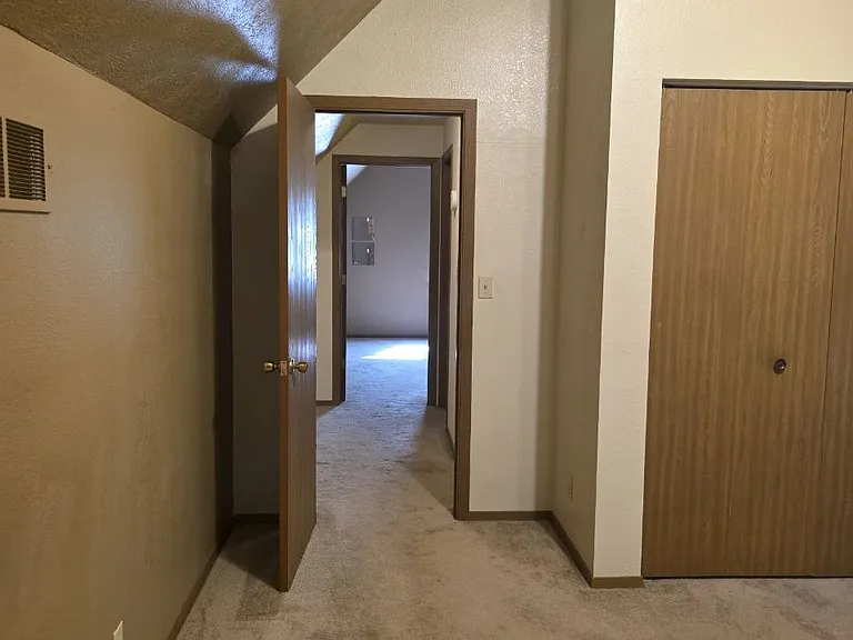 2nd floor hallway