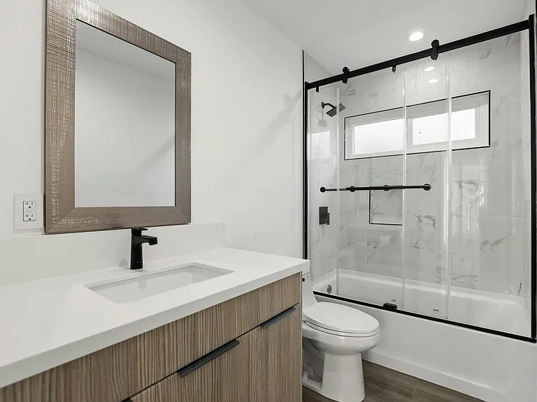 8777 Cadillac Ave #2 — Photo 13