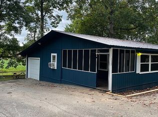 1327 Lost Creek Boat Dk Rd, Decaturville, TN 38329