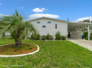 15498 Brookridge Blvd, Brooksville, FL 34613