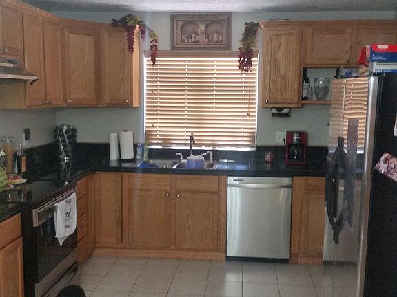 3rd image of 2626 N Northwest Dr