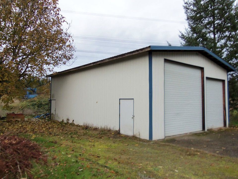 2nd image of 1240 Lattimore Rd