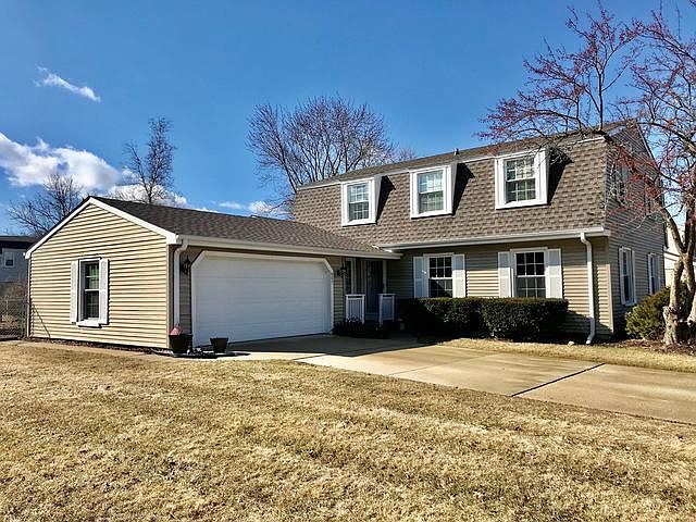 1st image of 907 W Cedar Ln