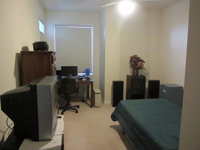 2nd image of 6400 N Northwest Hwy APT 402
