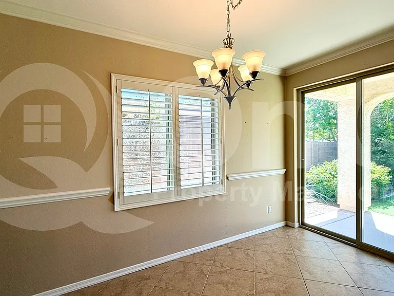 1819 S Racine Ln — Photo 4