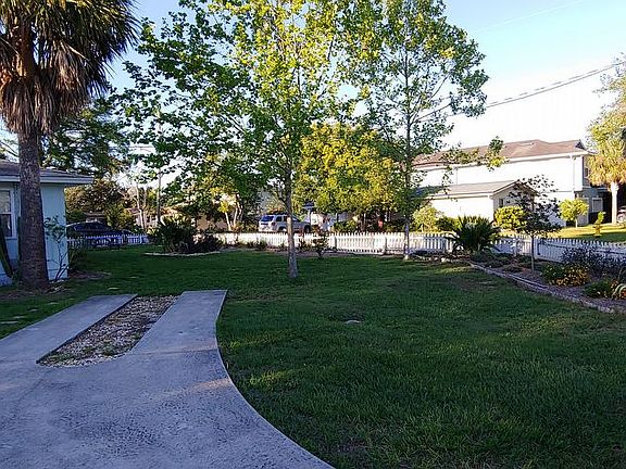 2nd image of 1012 8th St S