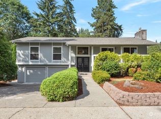 6425 152nd Ave NE, Redmond, WA