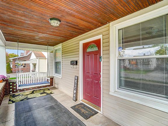 5th image of 1034 Tiffin Ave