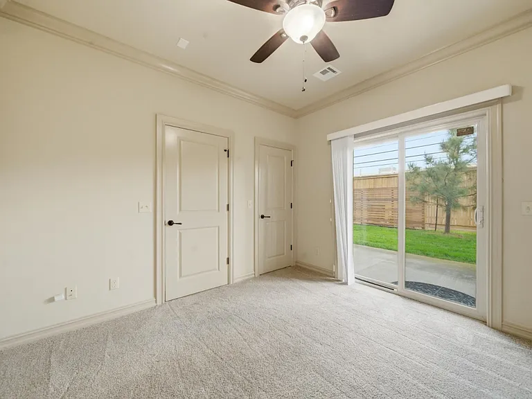 1333 E 41st Pl — Photo 23