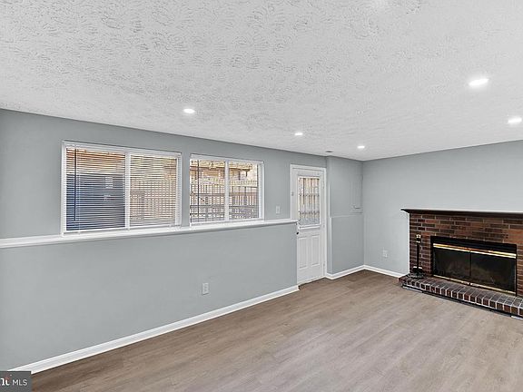 3rd image of 6317 Betsy Ross Ct
