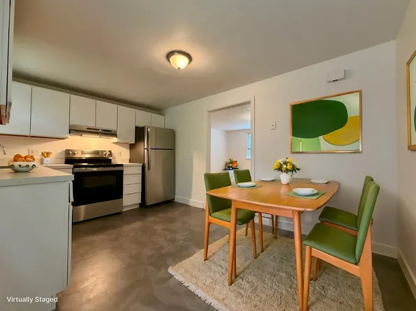 15 Park Ave #4, Foxboro, MA 02035