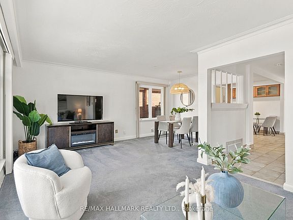 3rd image of 29 Willowbrook Rd