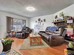 8851 Cordell Cir, Anchorage, AK 99502