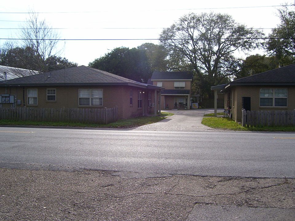 2nd image of 1501 W Saint Mary Blvd