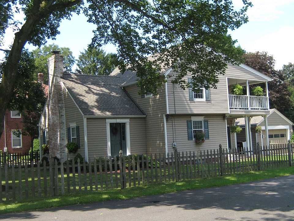 Historic Colonial