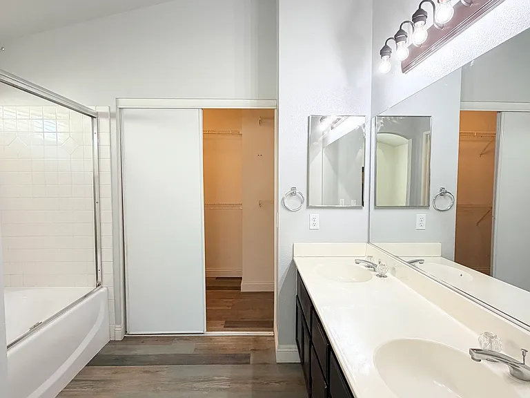 15096 Fox Ridge Dr — Photo 15