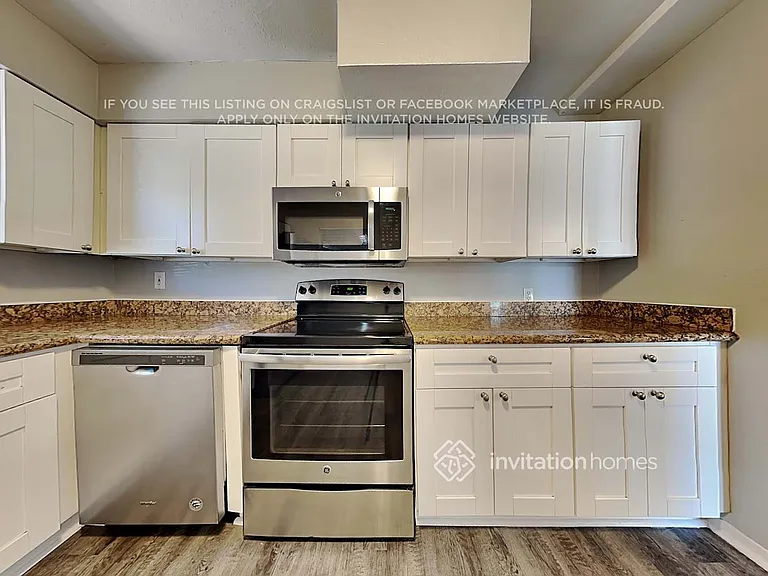 1510 Levern St — Photo 6