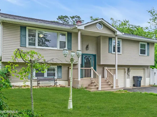 587 Montana Drive, Toms River, NJ 08753