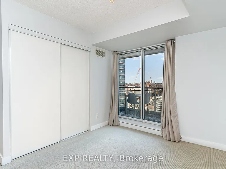 50 Lynn Williams St #1810 — Photo 12