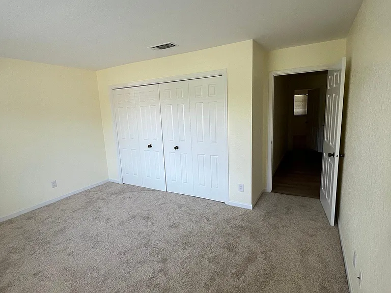 604 E Magill Ave — Photo 8