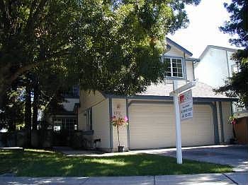 1st image of 1372 Crestwood Ave