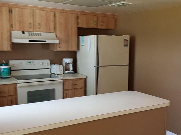4th image of 4034 Bayberry Dr