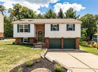 134 Spruce Valley Dr, Pittsburgh, PA 15229