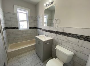 22 Melbourne St #3, Boston, MA 02124