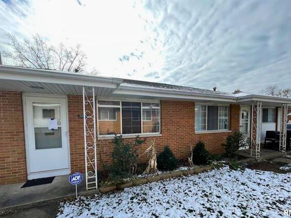 1st image of 3812-3814 N Sheridan Knolls Ct #2