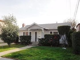 1st image of 1014 E Acacia Ave