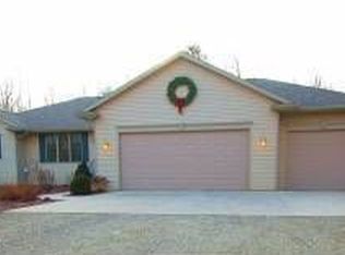 13731 Velp Ave, Suamico, WI 54173